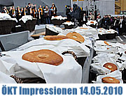 Orthodoxes Vesper in ökumenischer Gemeinschaft mit feierlicher Brotsegnung auf dem Odeonsplatz (©Foto: Ingrid Grossmann)